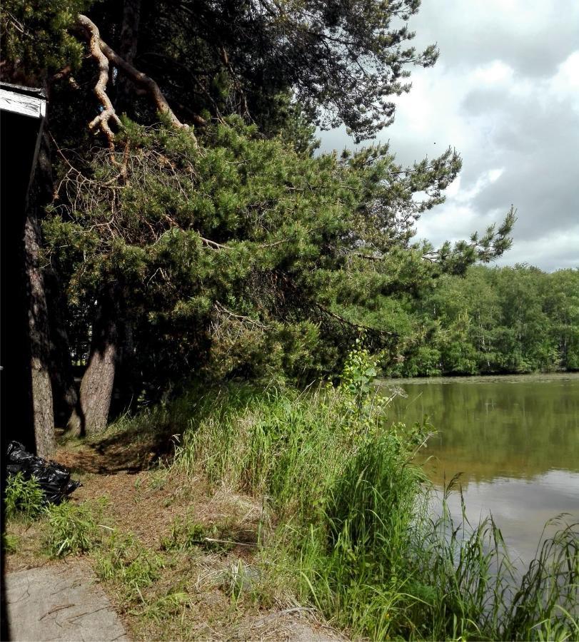 Old Finnish Lakeside Cottage With Sauna 오울루 외부 사진