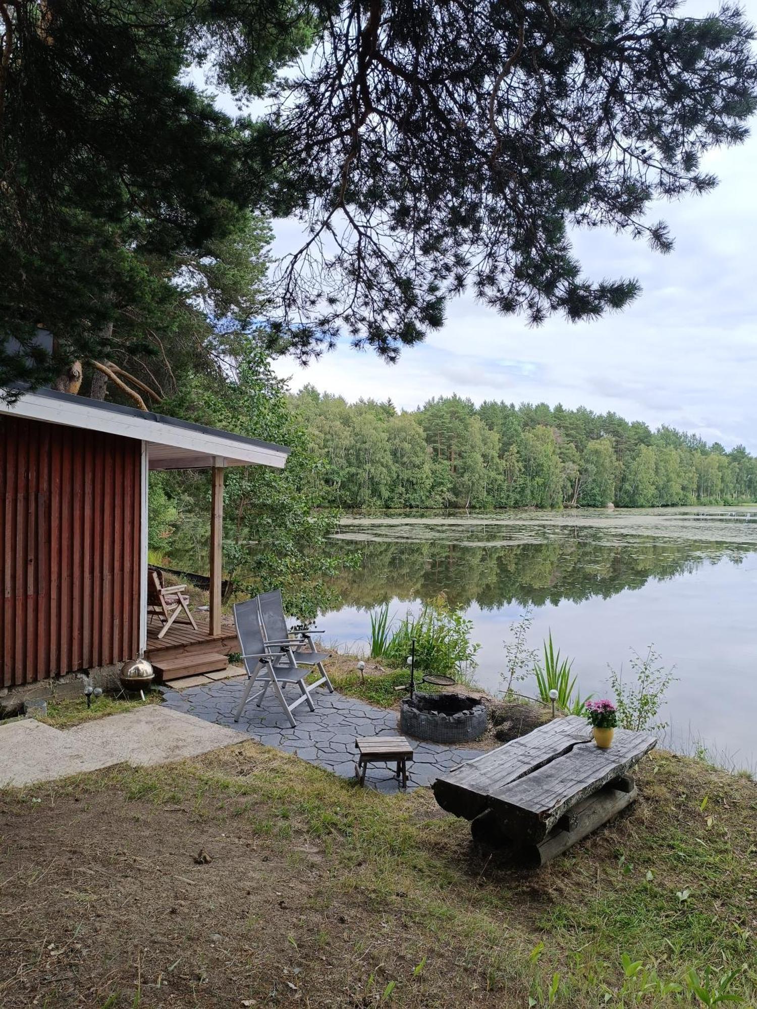 Old Finnish Lakeside Cottage With Sauna 오울루 외부 사진